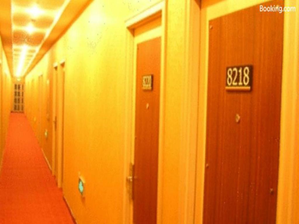 Super 8 Hotel Beijing Dong Si Luaran gambar